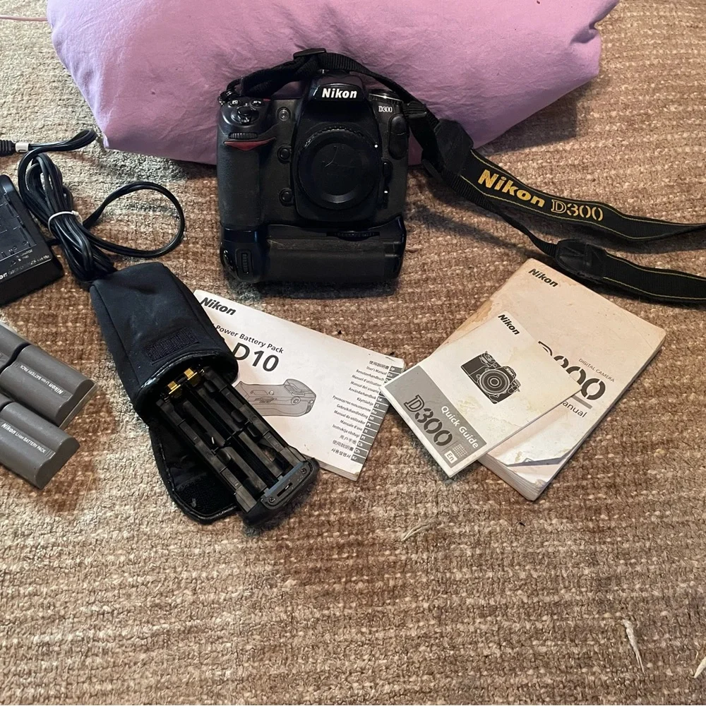 Nikon D300 DSLR camera body with MB-D10 battery grip